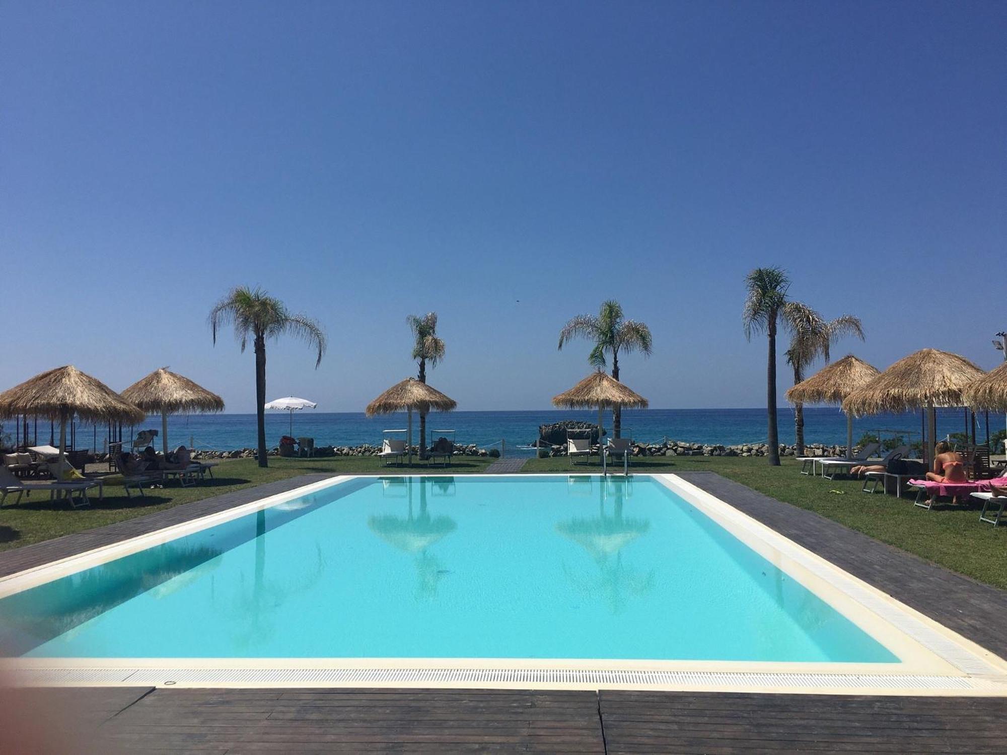 Borgo Di Riaci Beach Resort Santa Domenica Talao Exterior foto