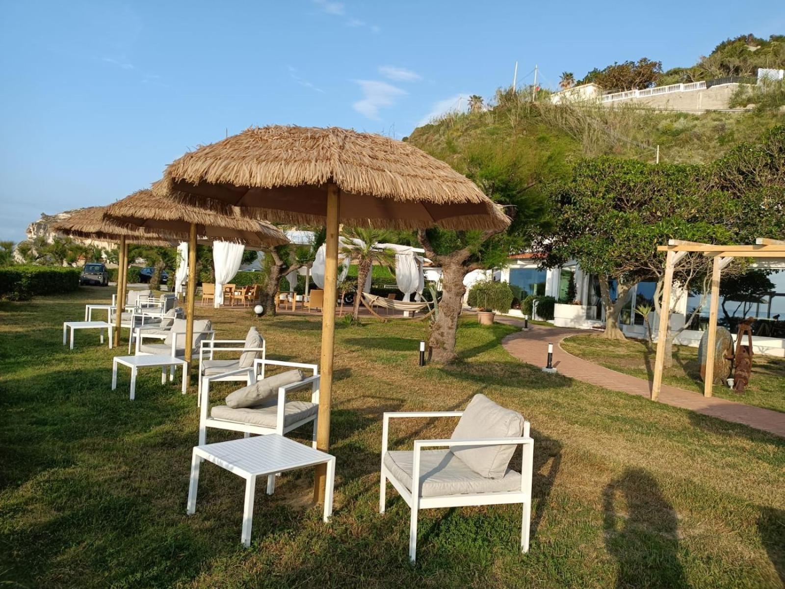Borgo Di Riaci Beach Resort Santa Domenica Talao Exterior foto