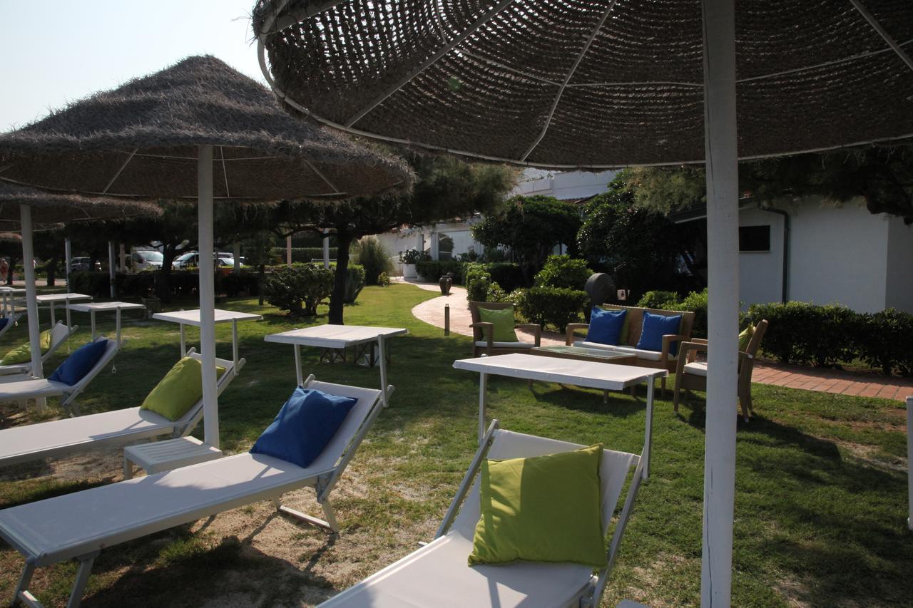 Borgo Di Riaci Beach Resort Santa Domenica Talao Exterior foto