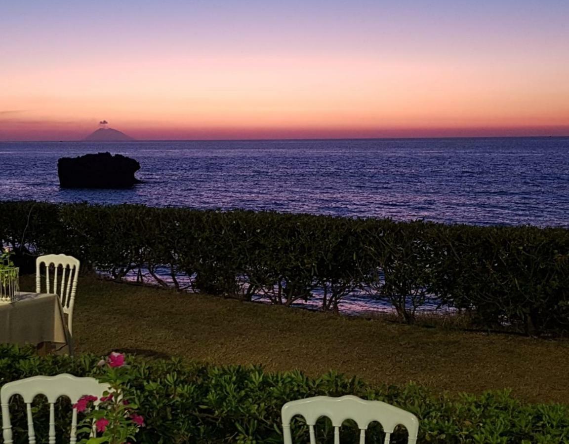 Borgo Di Riaci Beach Resort Santa Domenica Talao Exterior foto