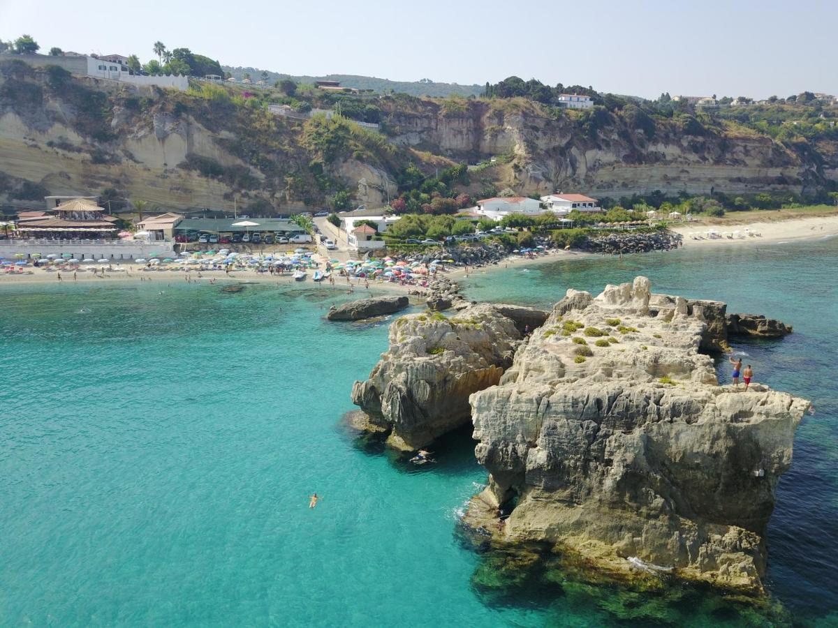 Borgo Di Riaci Beach Resort Santa Domenica Talao Exterior foto